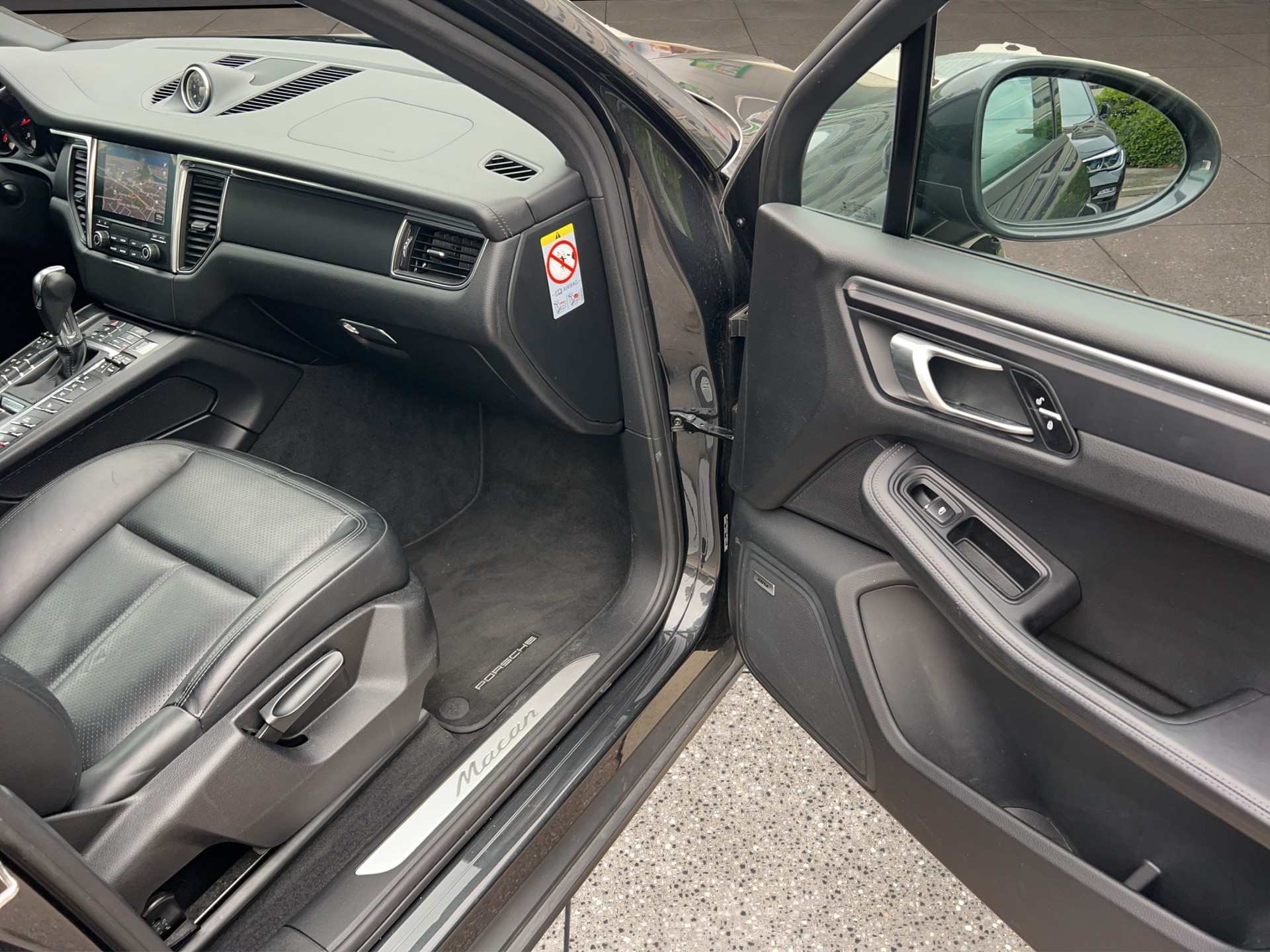 PORSCHE Macan PDK-image-8