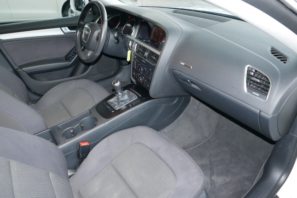 AUDI A5 Sportback 2.0 TFSI-image-3