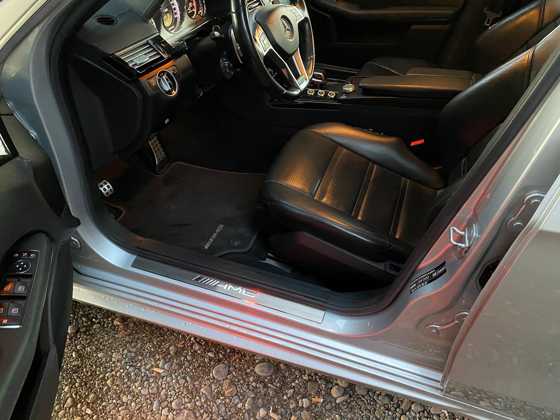 MERCEDES-BENZ E 63 CGI AMG 7G-Tronic-image-5