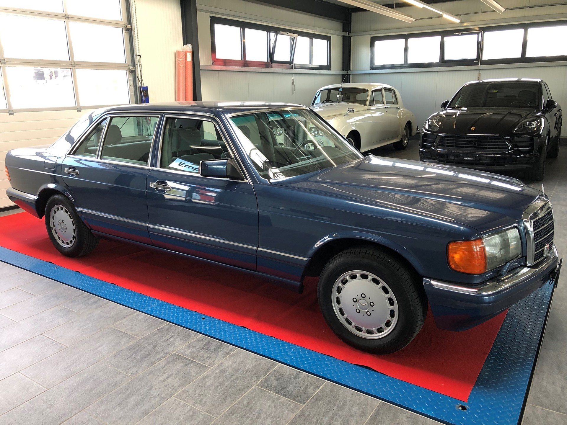 MERCEDES-BENZ 420 SEL-image-26