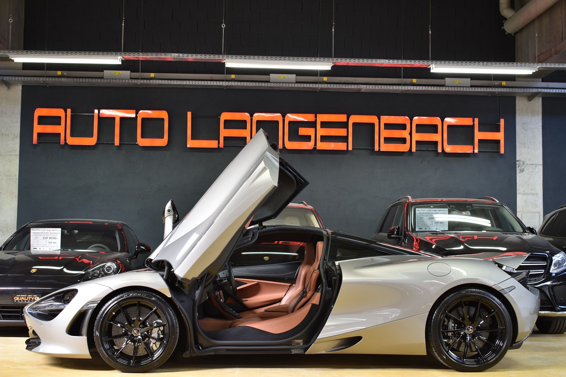 McLAREN 720S Coupé Luxury 4.0 V8 SSG-image-10
