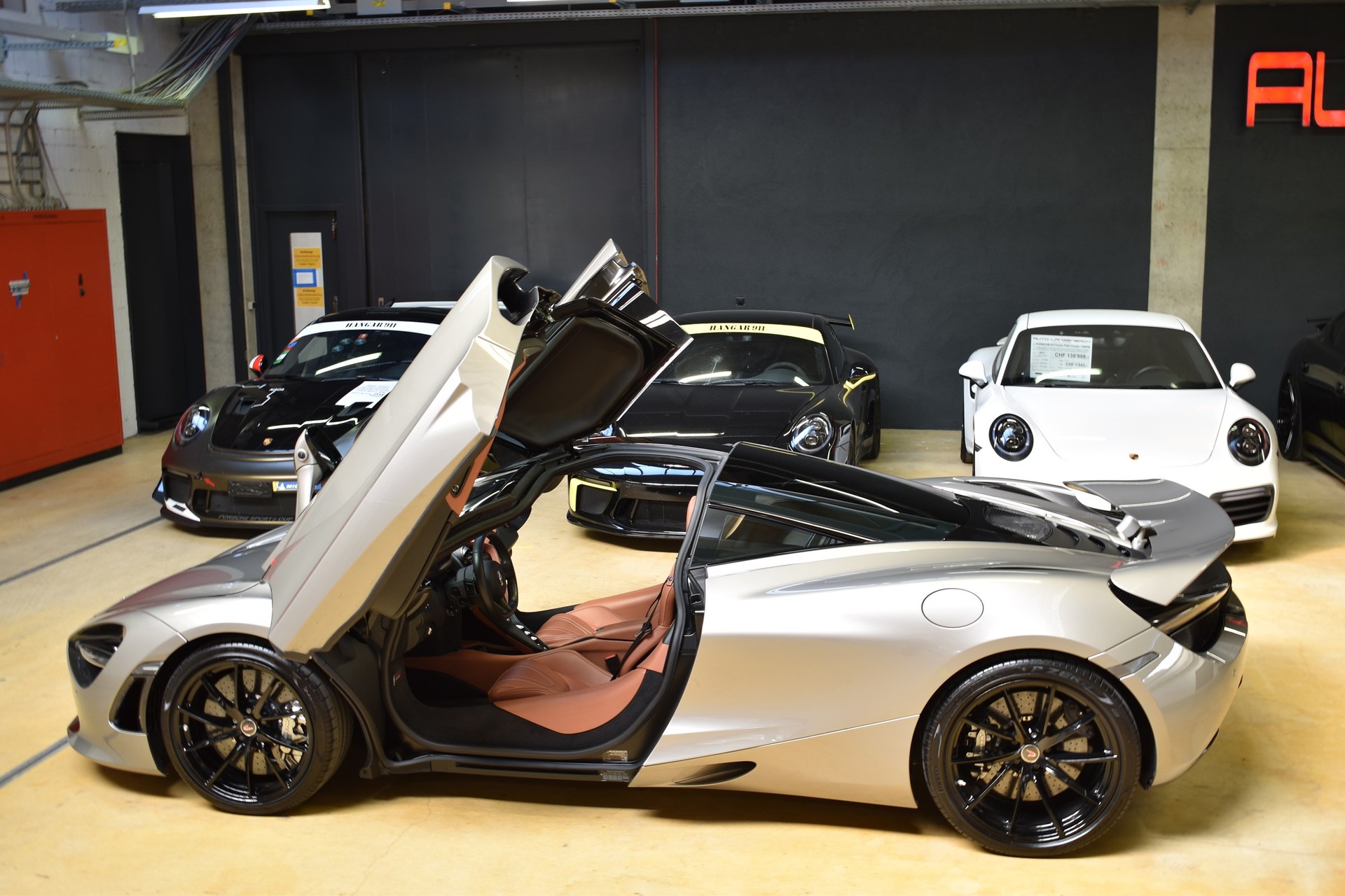 McLAREN 720S Coupé Luxury 4.0 V8 SSG-image-13