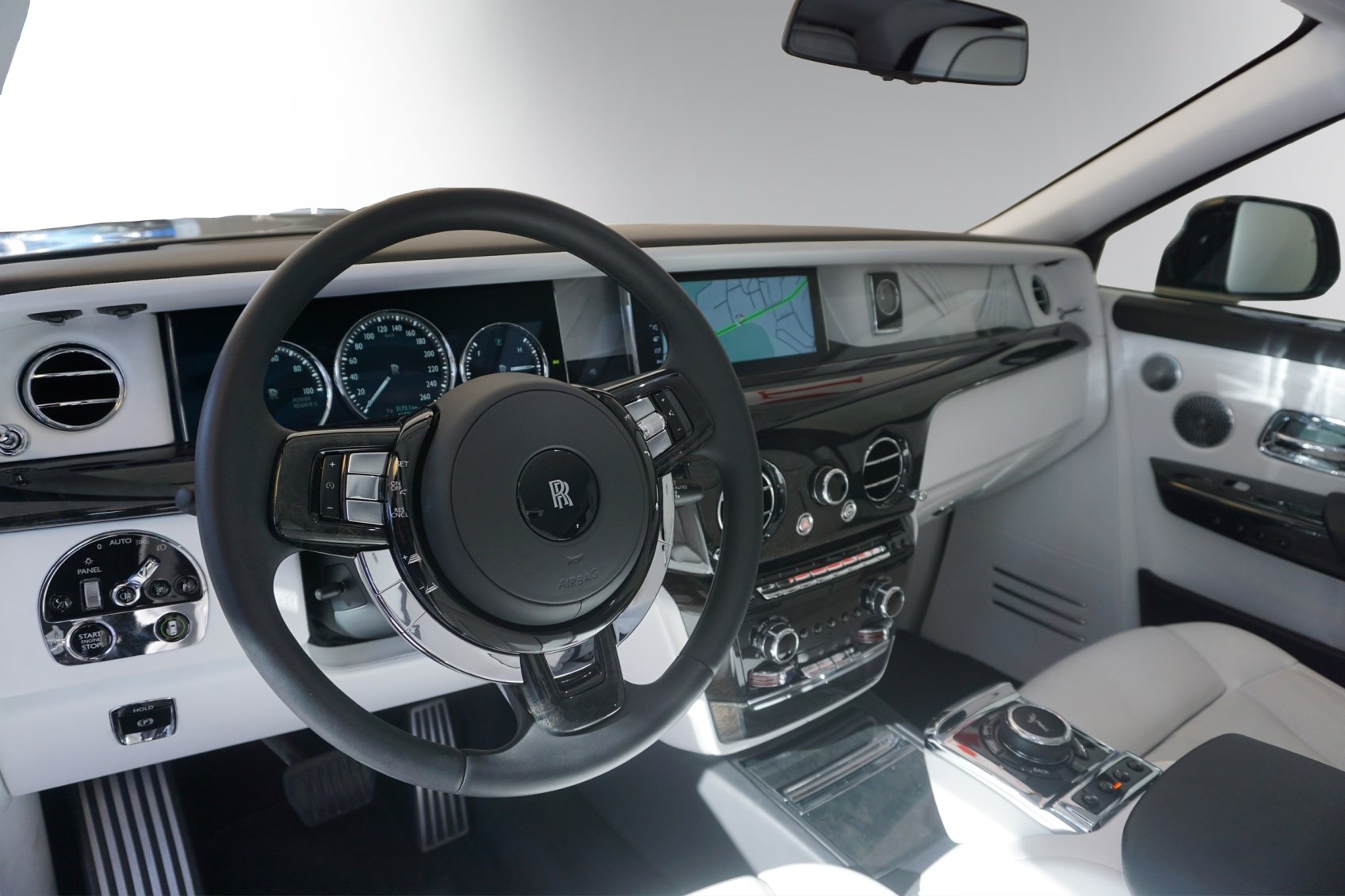 ROLLS-ROYCE Phantom 6.7 V12-image-8