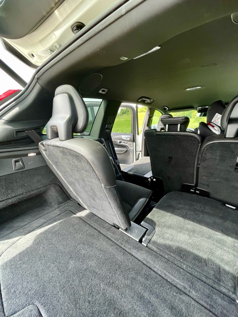 VOLVO XC90 T6 AWD R-Design Geartronic-image-9