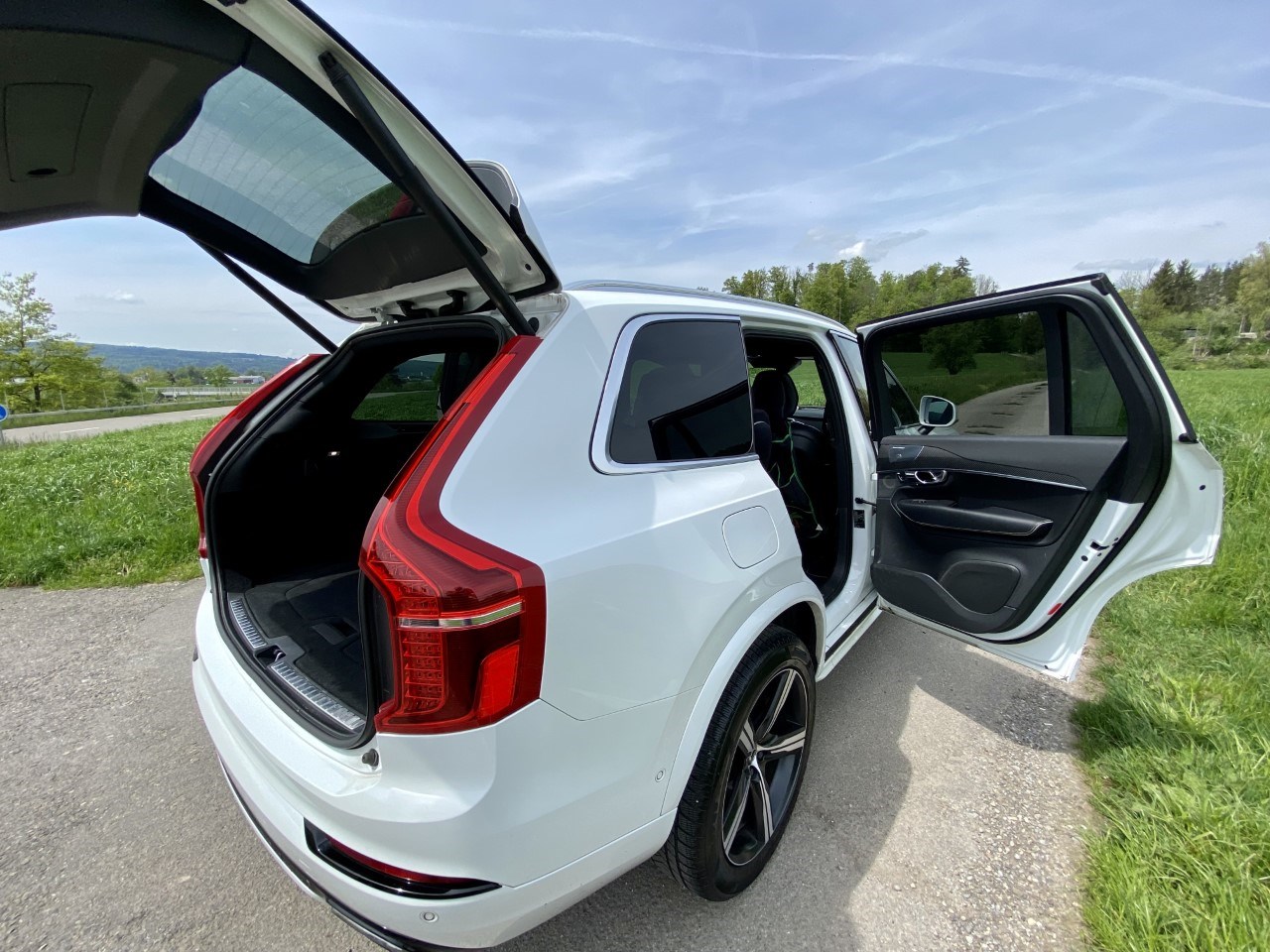 VOLVO XC90 T6 AWD R-Design Geartronic-image-4