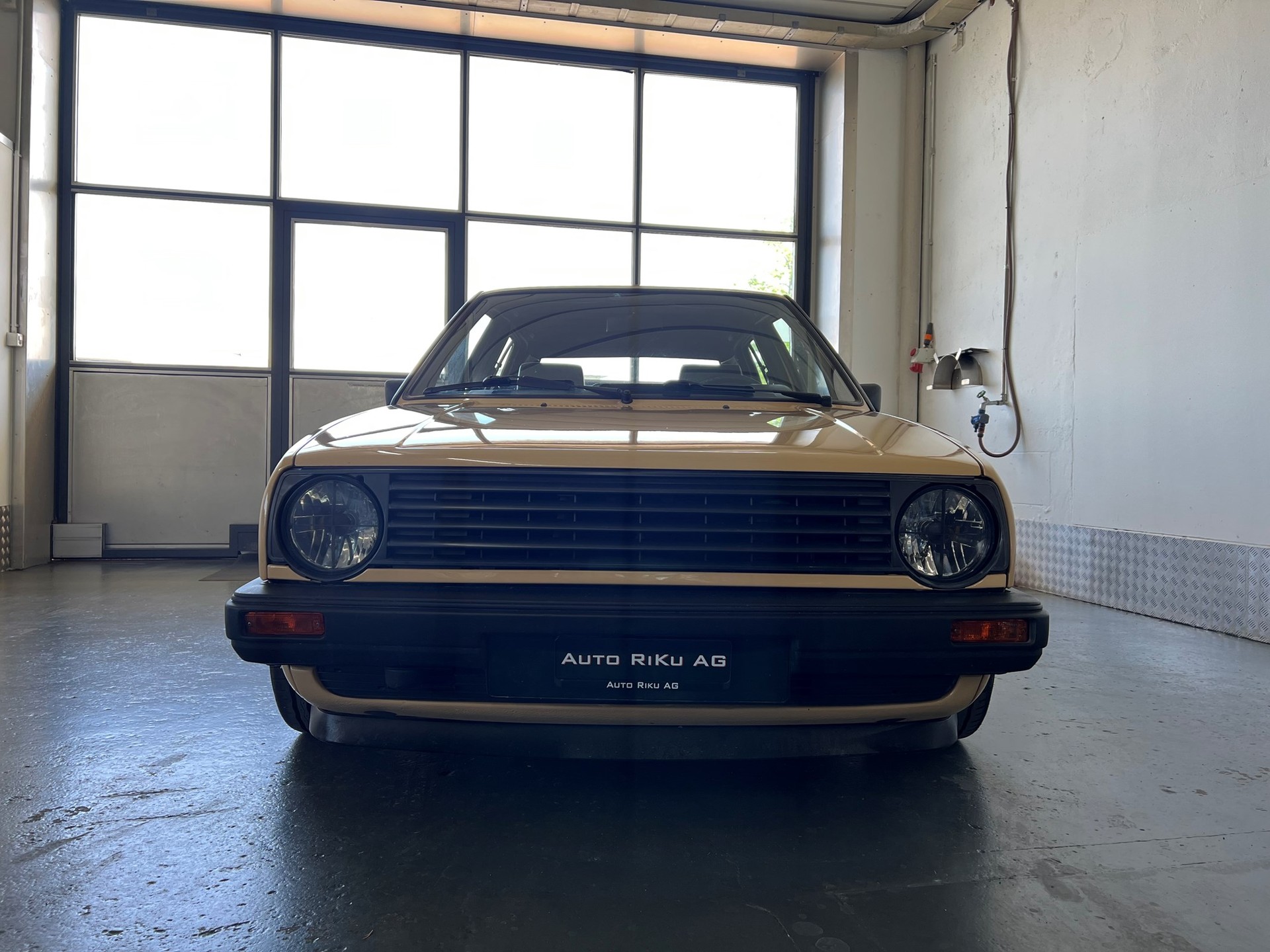 VW Golf 1600 CL-image-4