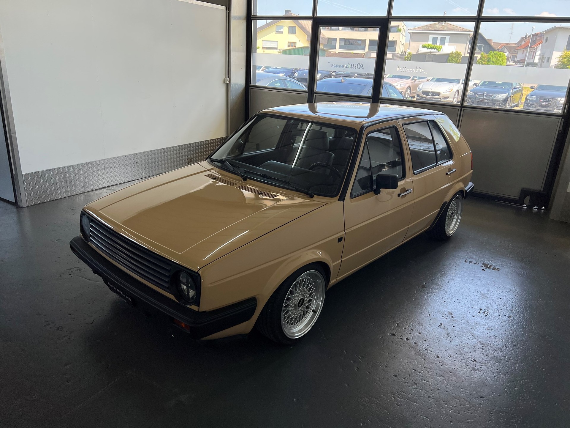 VW Golf 1600 CL-image-5