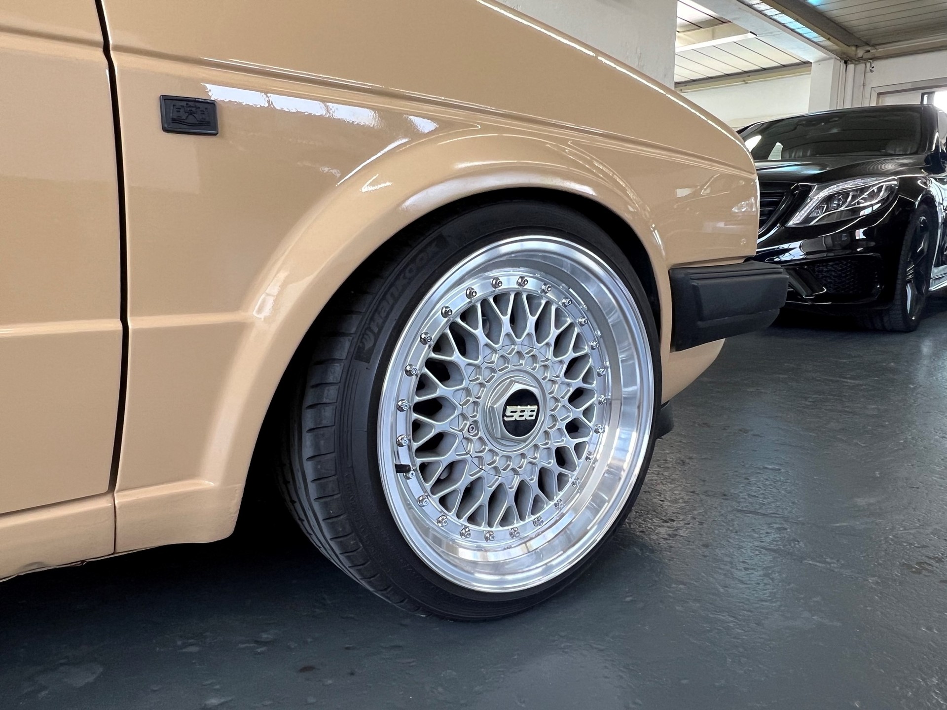 VW Golf 1600 CL-image-8