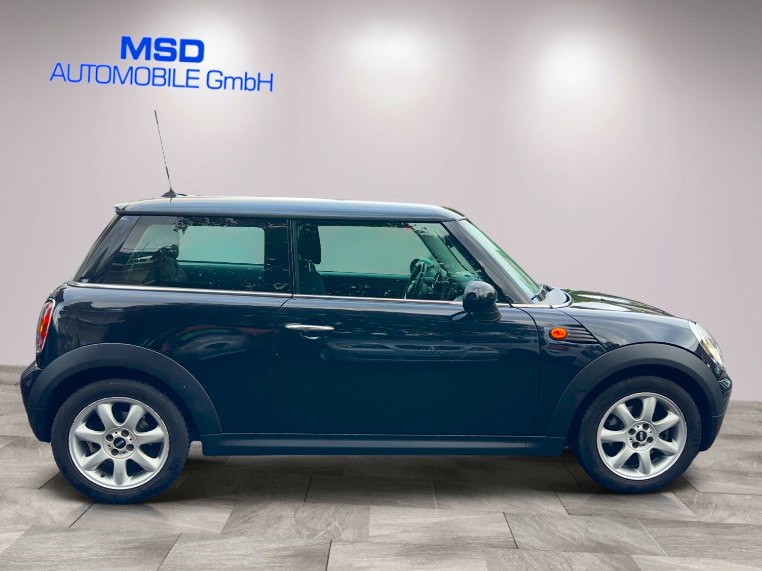 MINI One-image-4
