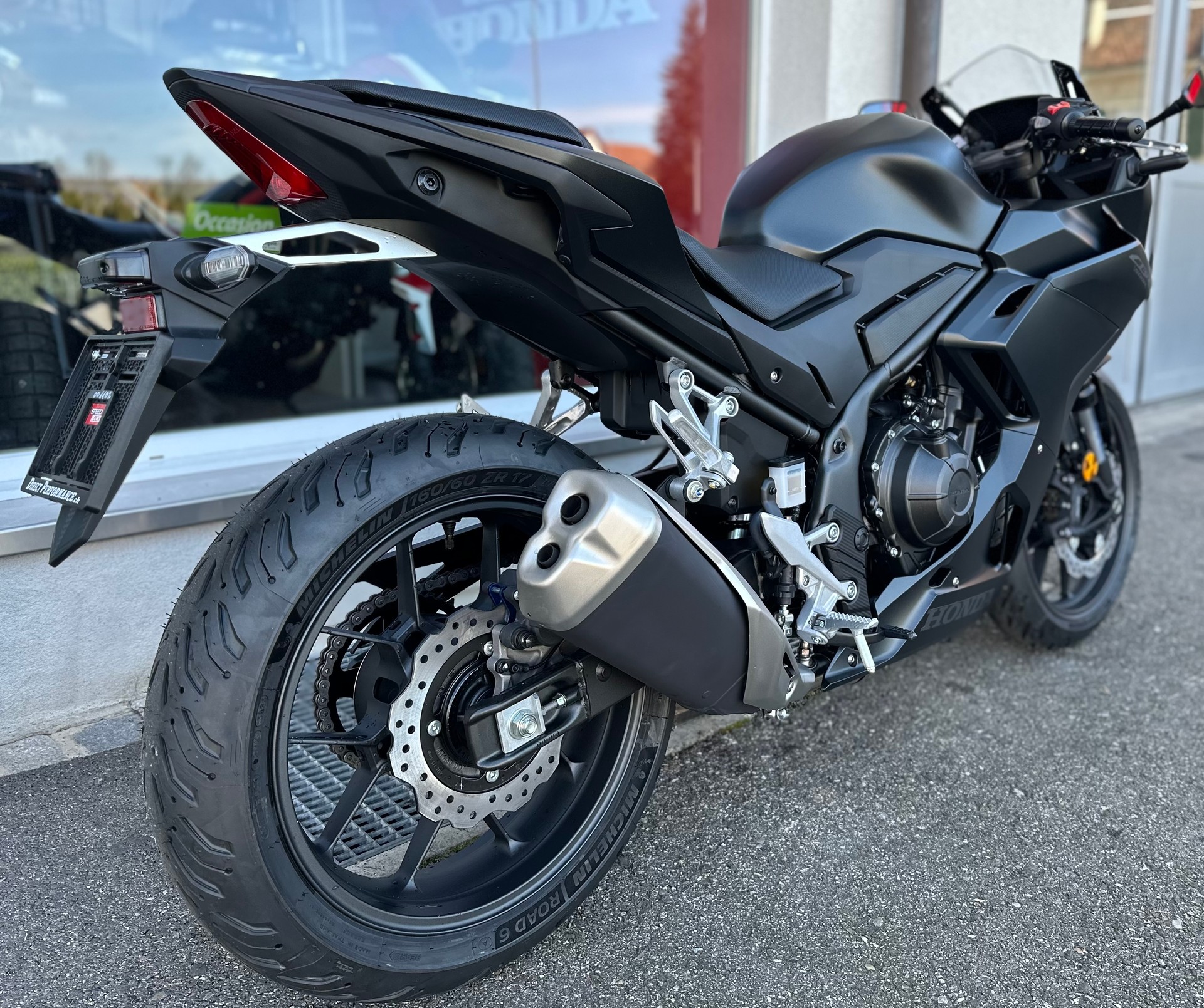HONDA CBR 500 R - manuell-showroom-element-2