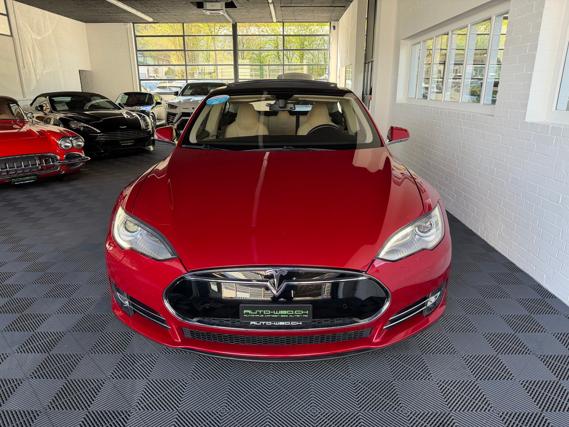 TESLA Model S 85 Signature Performance 85-image-6