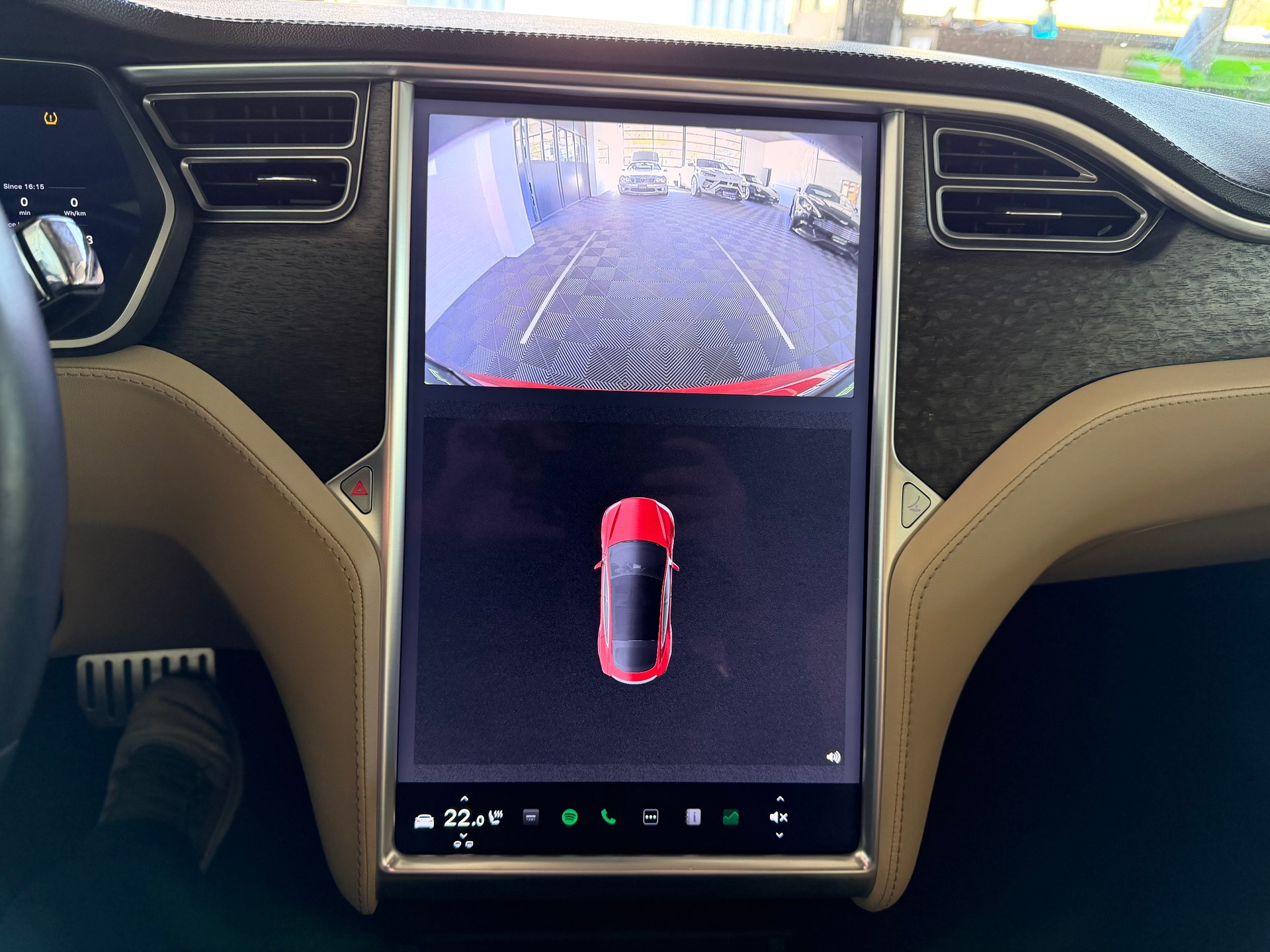 TESLA Model S 85 Signature Performance 85-image-18
