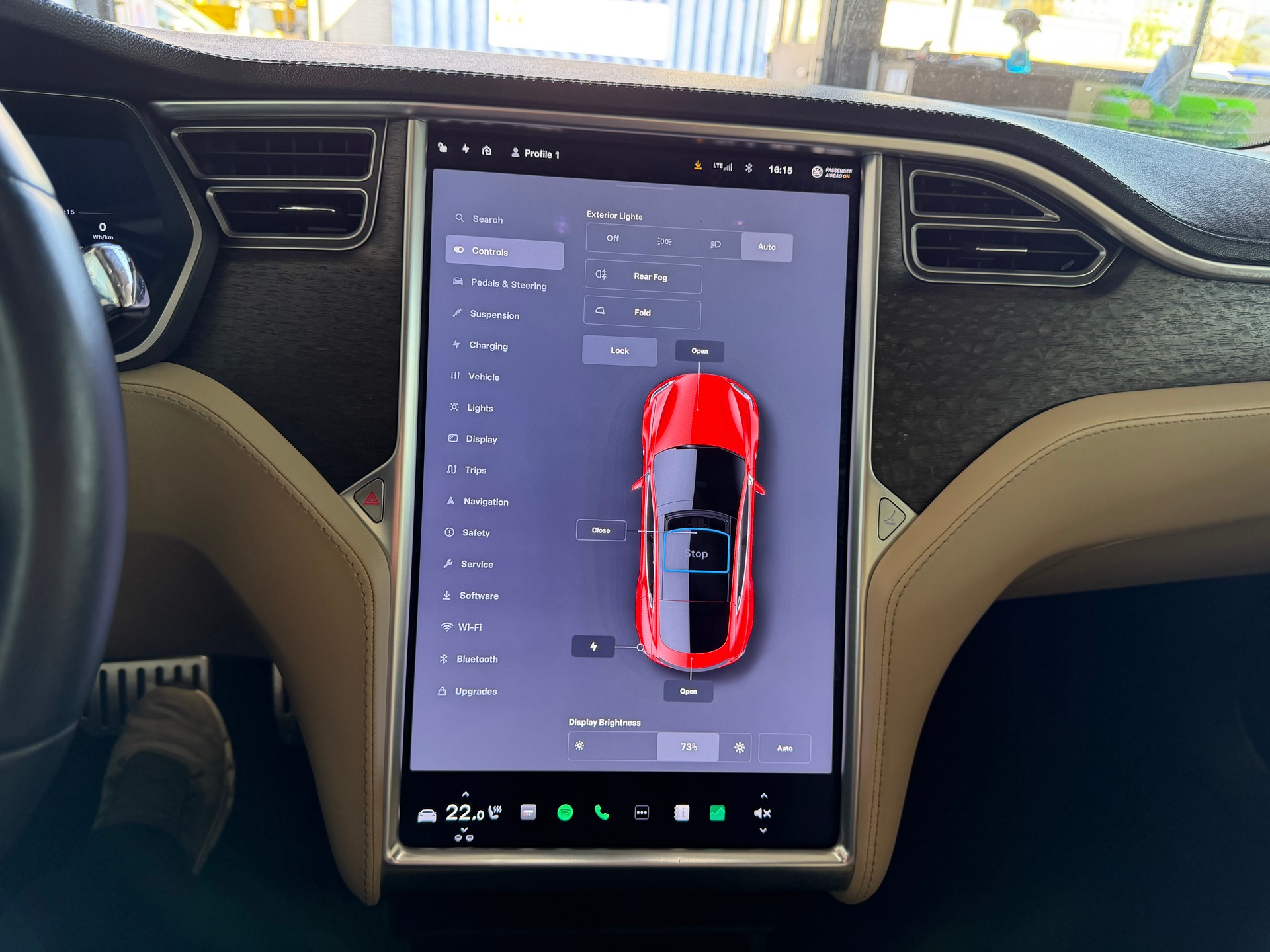 TESLA Model S 85 Signature Performance 85-image-17