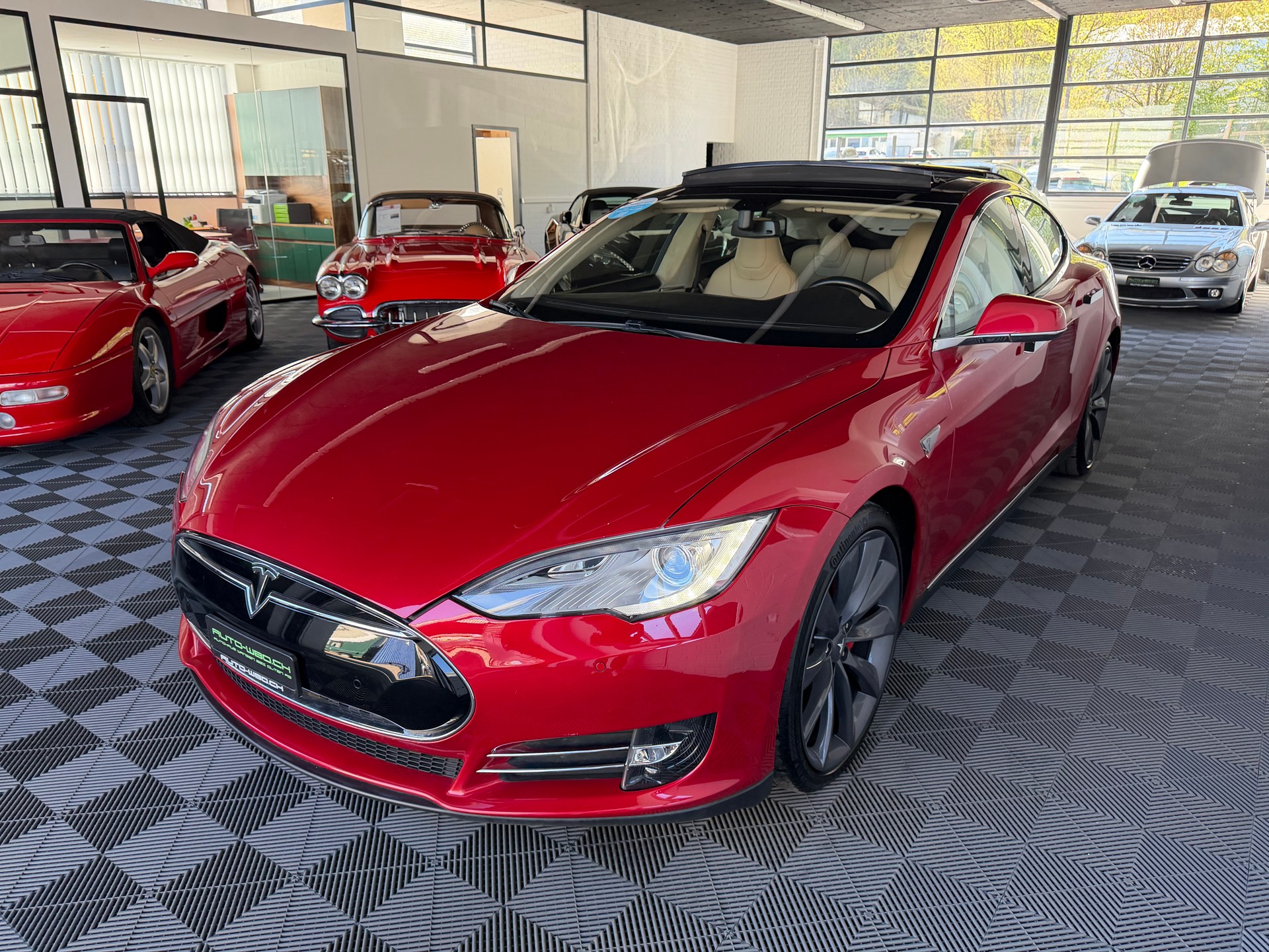 TESLA Model S 85 Signature Performance 85-image-5