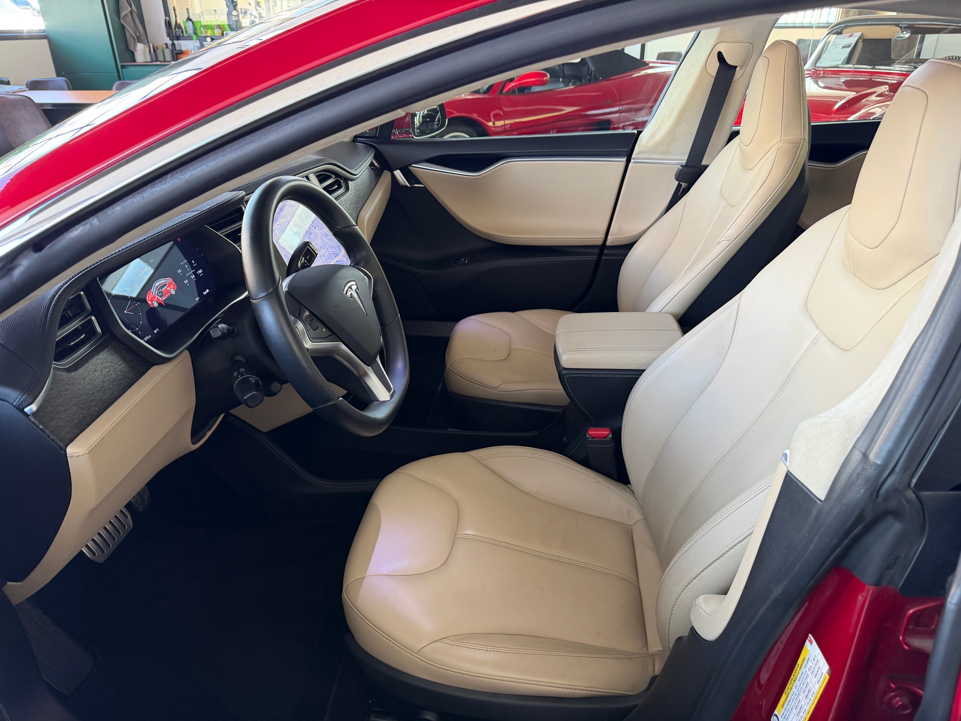 TESLA Model S 85 Signature Performance 85-image-13