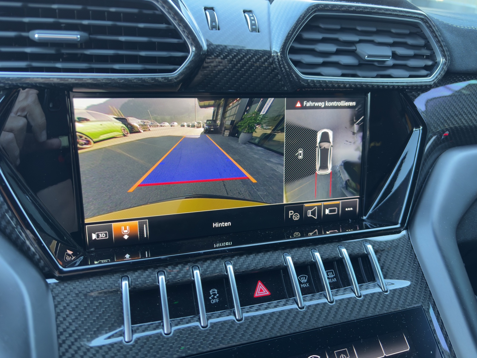 LAMBORGHINI Urus E-Gear Performante-image-9