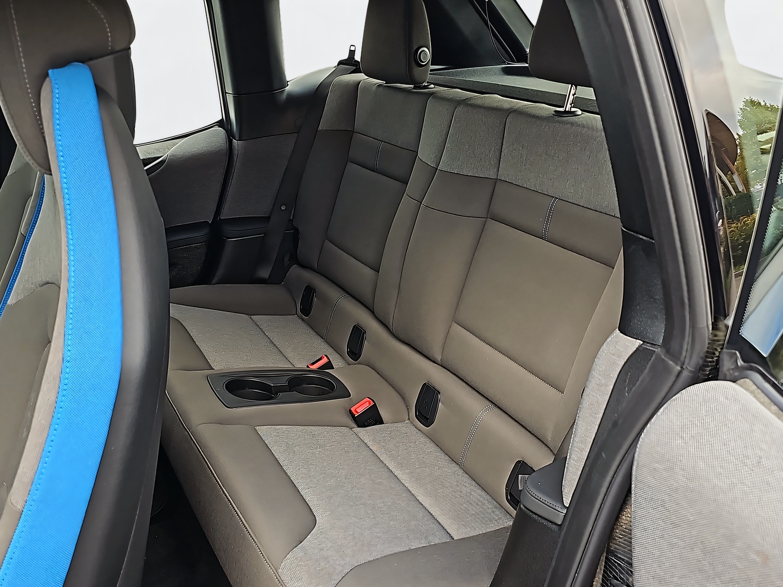 BMW i3 (120Ah) Fleet Edition-image-8