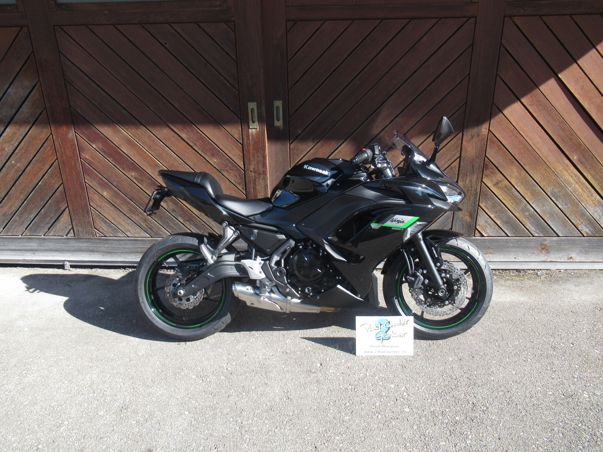 KAWASAKI Ninja 650-image-4