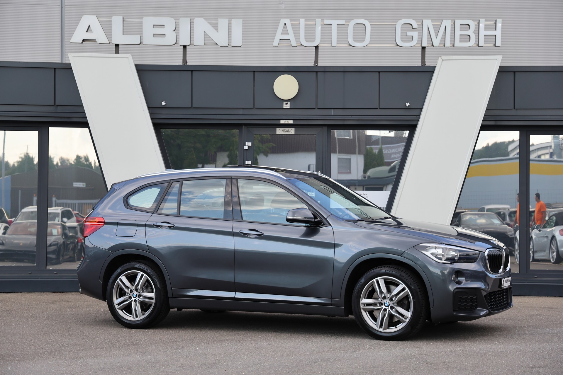 BMW X1 xDrive 25d M Sport Steptronic-image-1