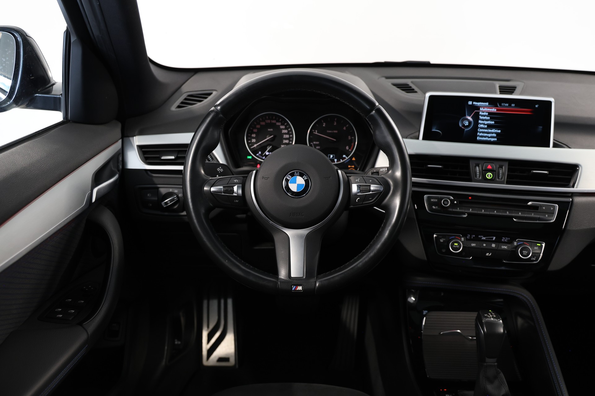 BMW X1 xDrive 25d M Sport Steptronic-image-8