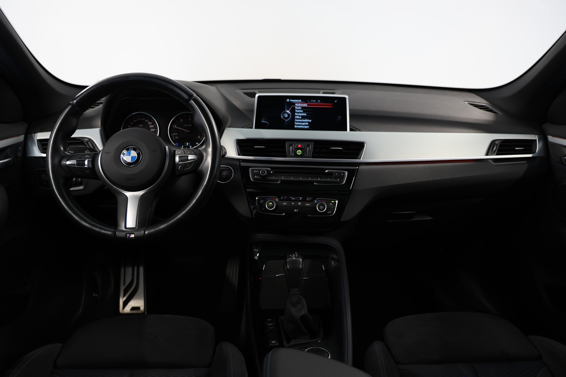 BMW X1 xDrive 25d M Sport Steptronic-image-7