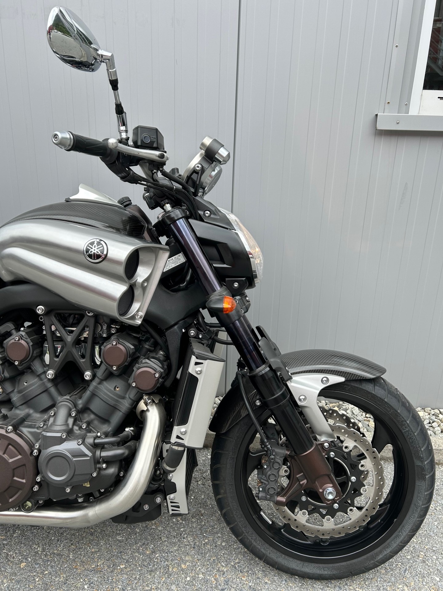 YAMAHA V-MAX 1700 Carbon-image-11