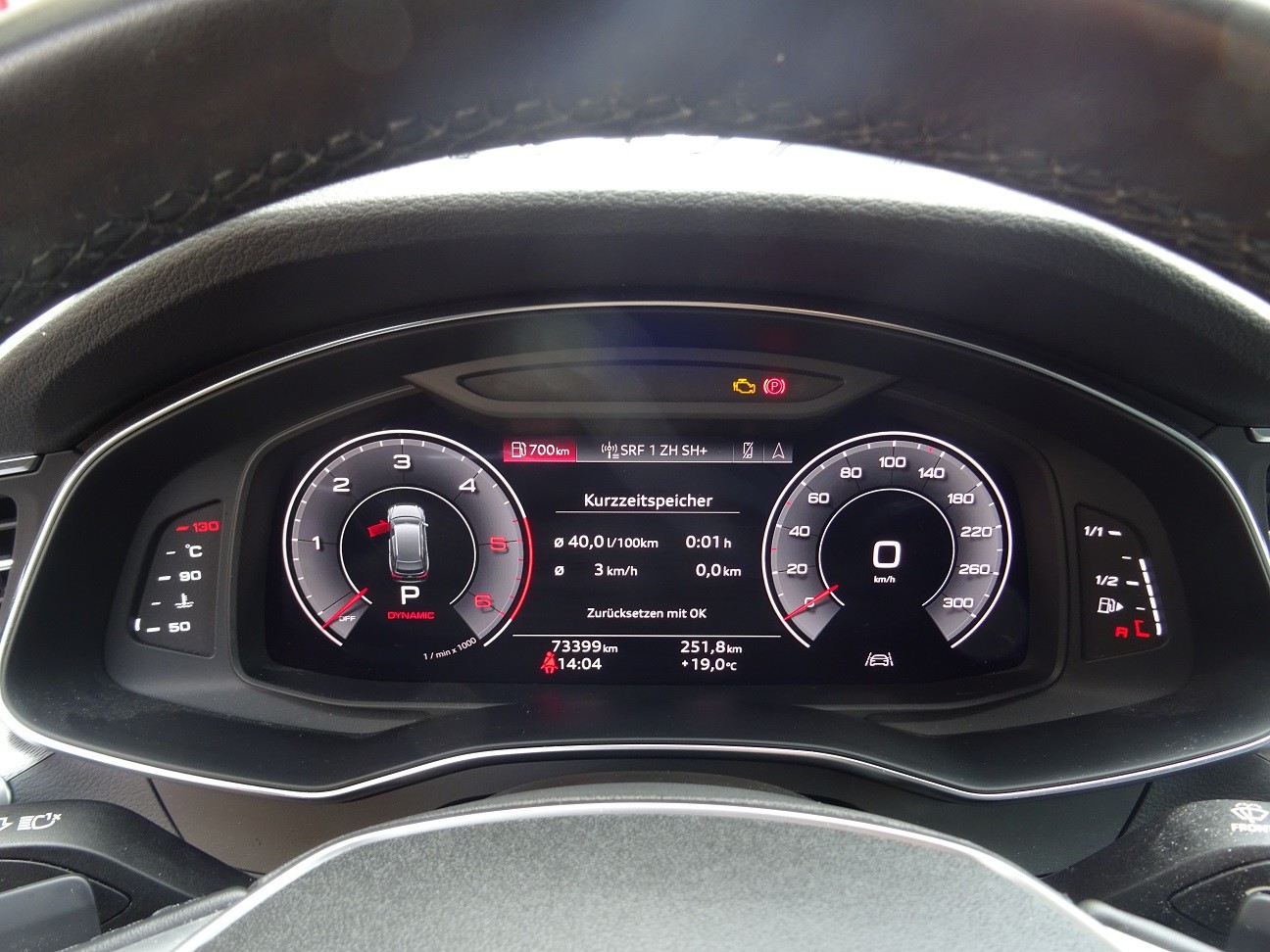 AUDI A6 Avant 2.0 40 TDI Sport S-Tronic-image-8