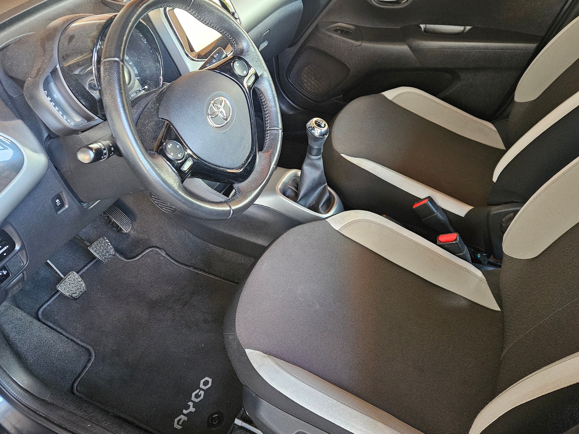 TOYOTA Aygo 1.2 VVT-i Trend-image-4