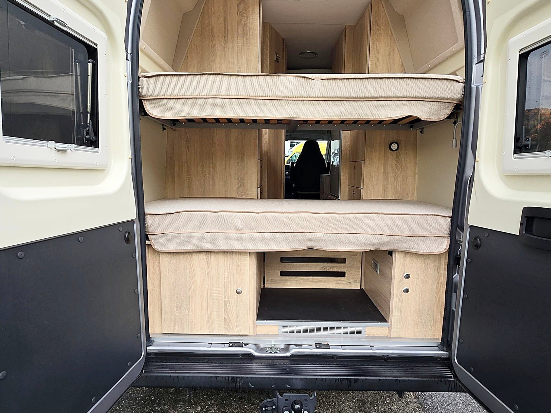 CLEVER VANS FAMILY 600 2,2 HDI DIESEL HOCHDACH H3 CITROEN