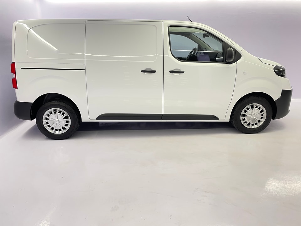 PROACE Van L1 2.0 D Advanced