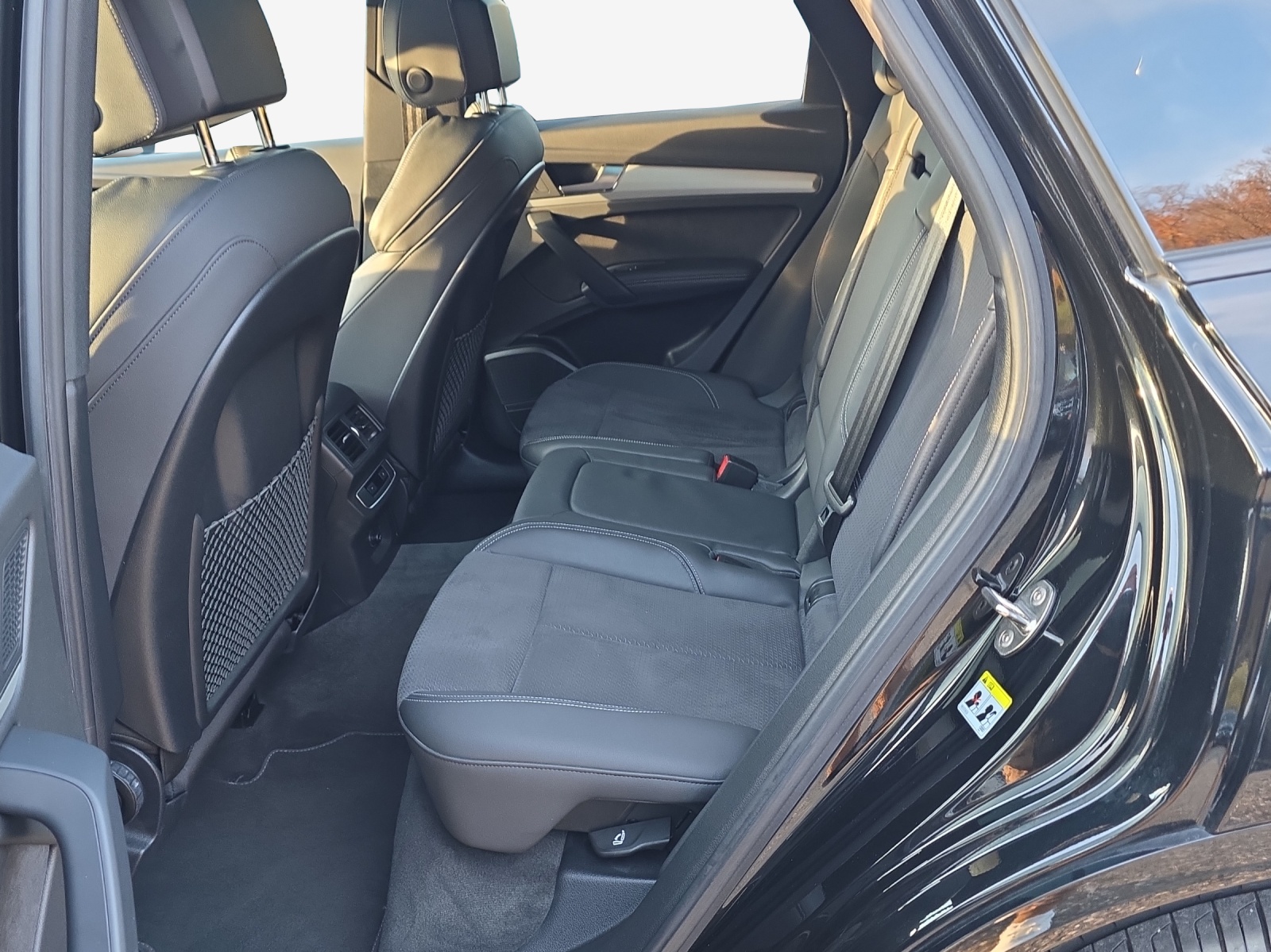 AUDI Q5 Sportback 55 TFSI e PHEV S line quattro S-tronic-image-11