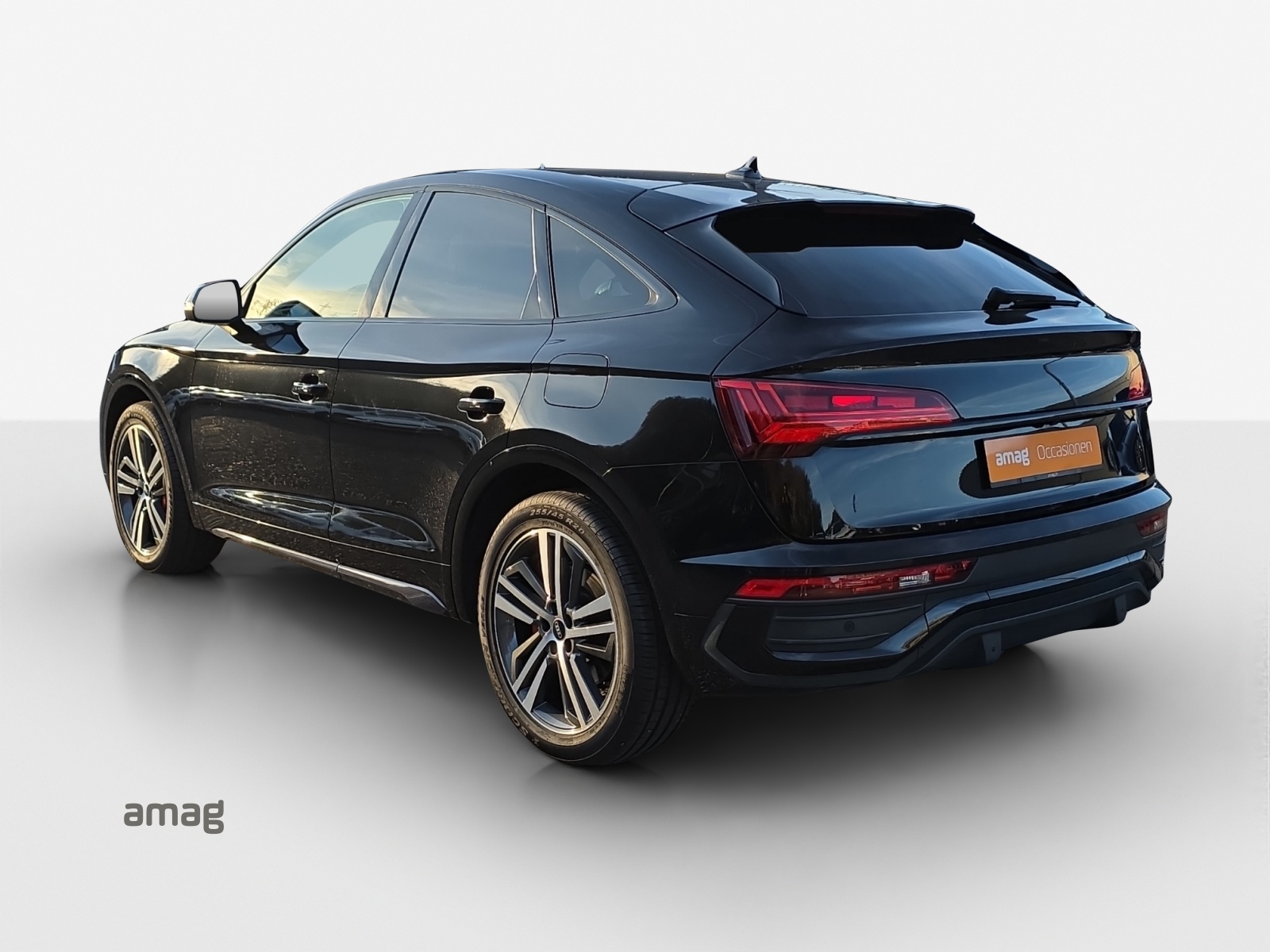 AUDI Q5 Sportback 55 TFSI e PHEV S line quattro S-tronic-image-2