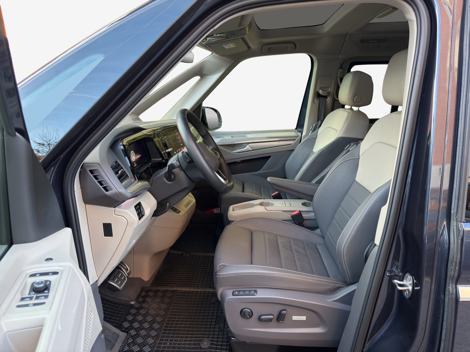 VW Multivan 1.5 eHybrid Style Liberty 4Motion DSG-image-5