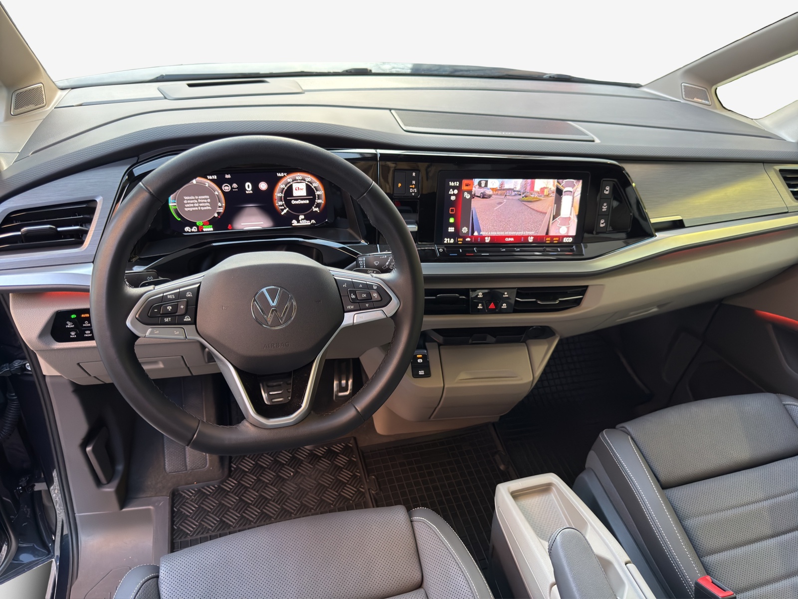 VW Multivan 1.5 eHybrid Style Liberty 4Motion DSG-image-6