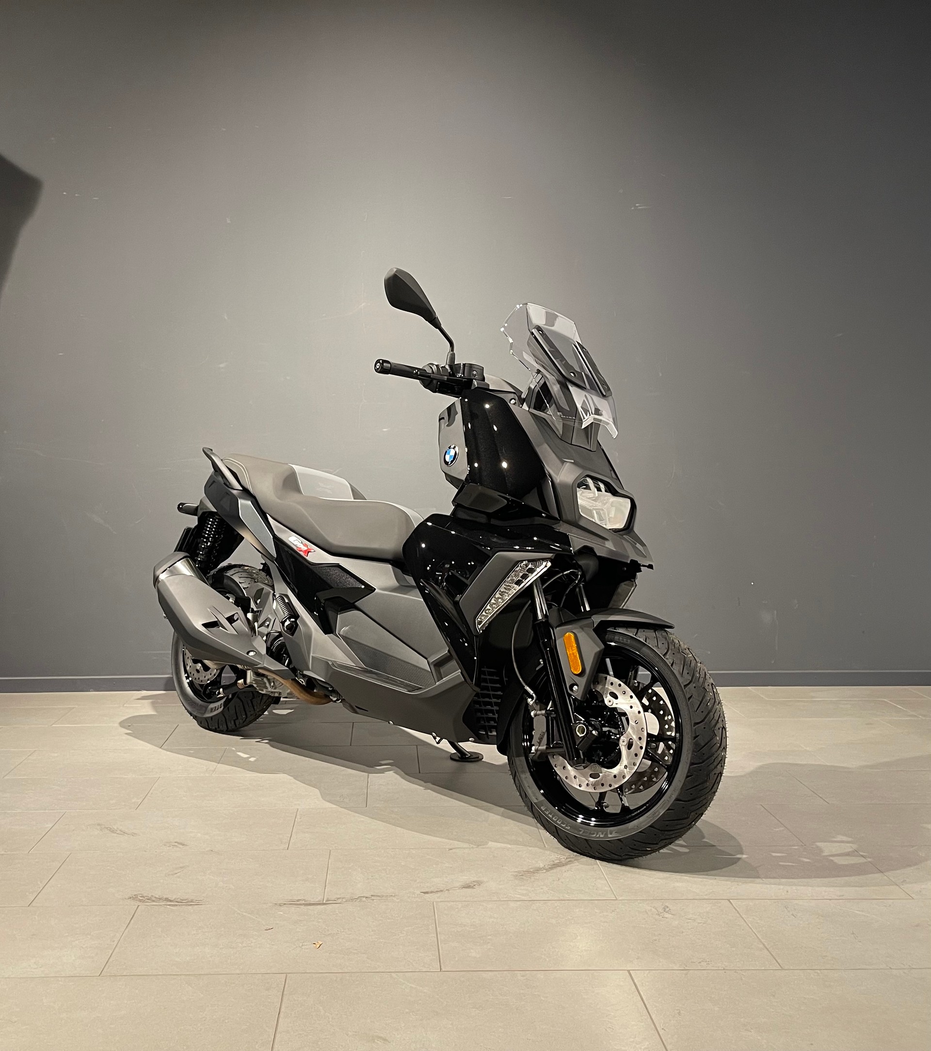 BMW C 400 X ABS-showroom-element-1