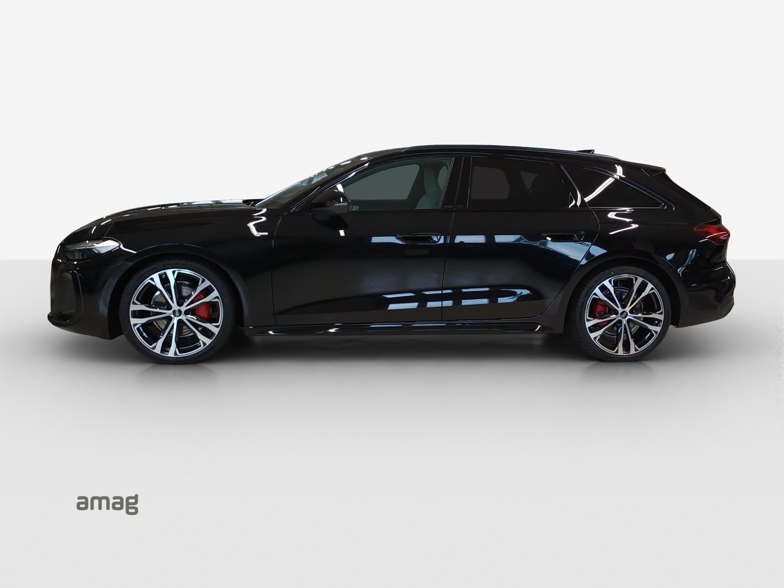AUDI A5 Avant TFSI quattro 150 kW S tronic-image-1