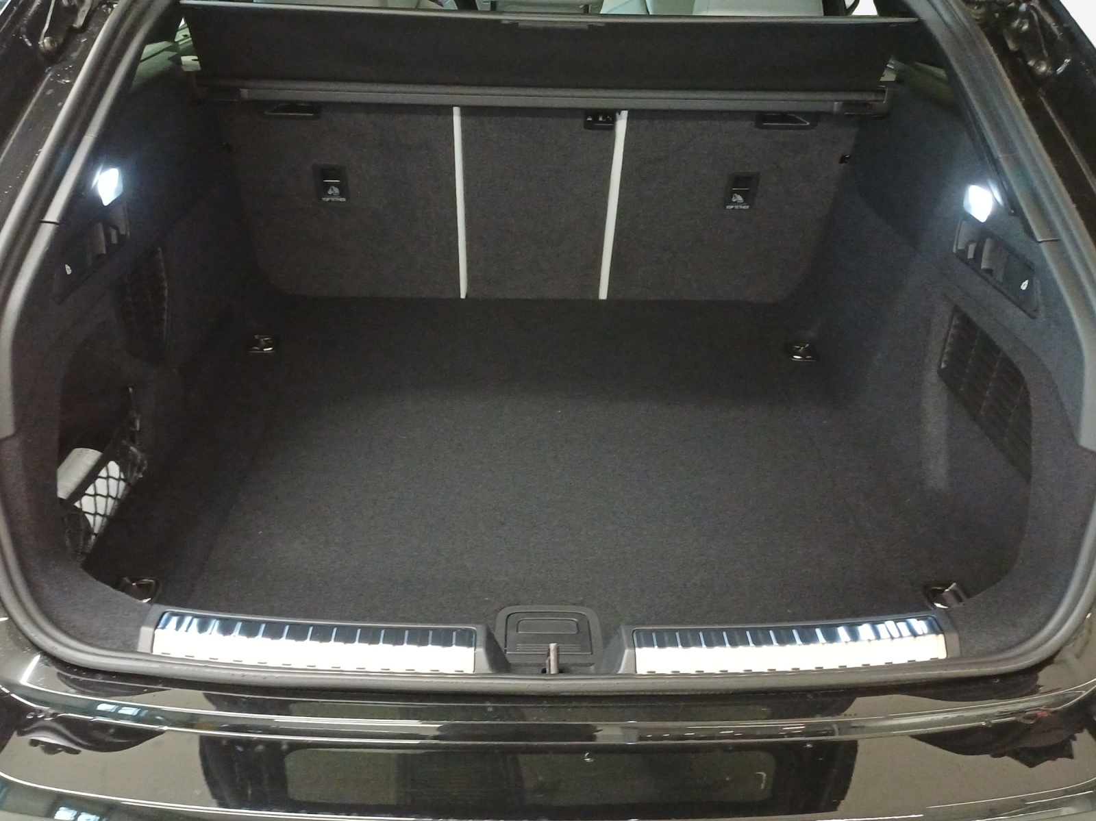 AUDI A5 Avant TFSI quattro 150 kW S tronic-image-12