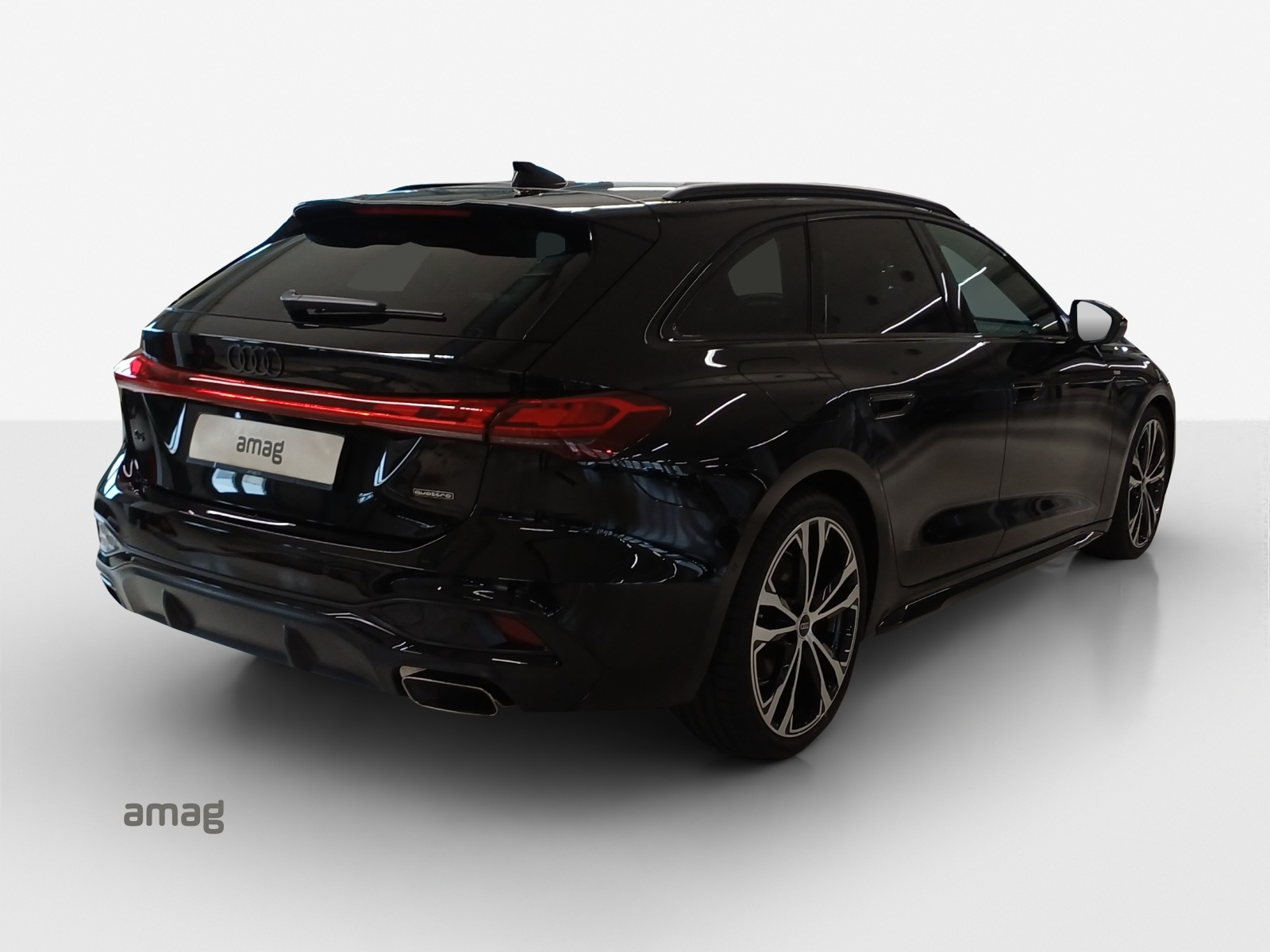 AUDI A5 Avant TFSI quattro 150 kW S tronic-image-4