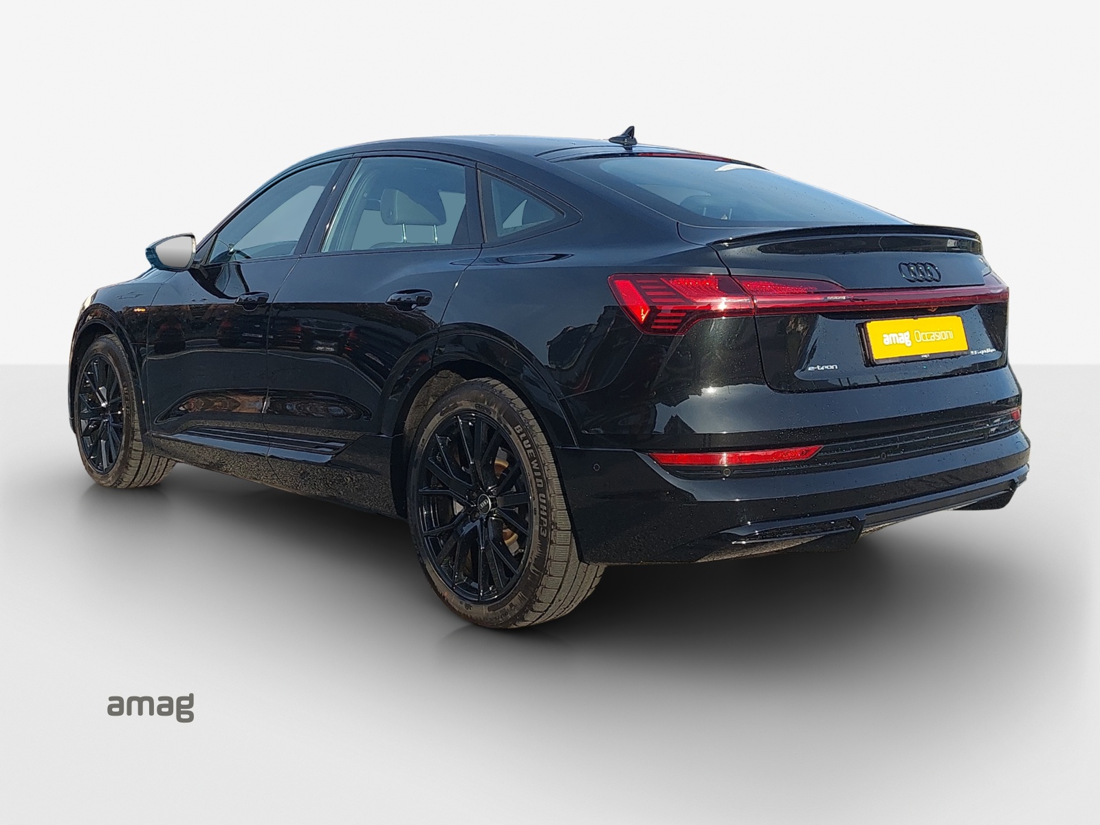 AUDI e-tron 55 Sportback S Line quattro-image-3