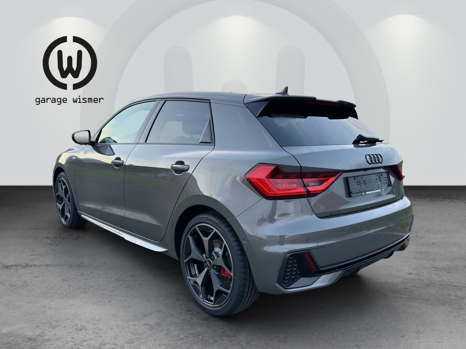 AUDI A1 Sportback 35 TFSI S Line S-tronic-image-2