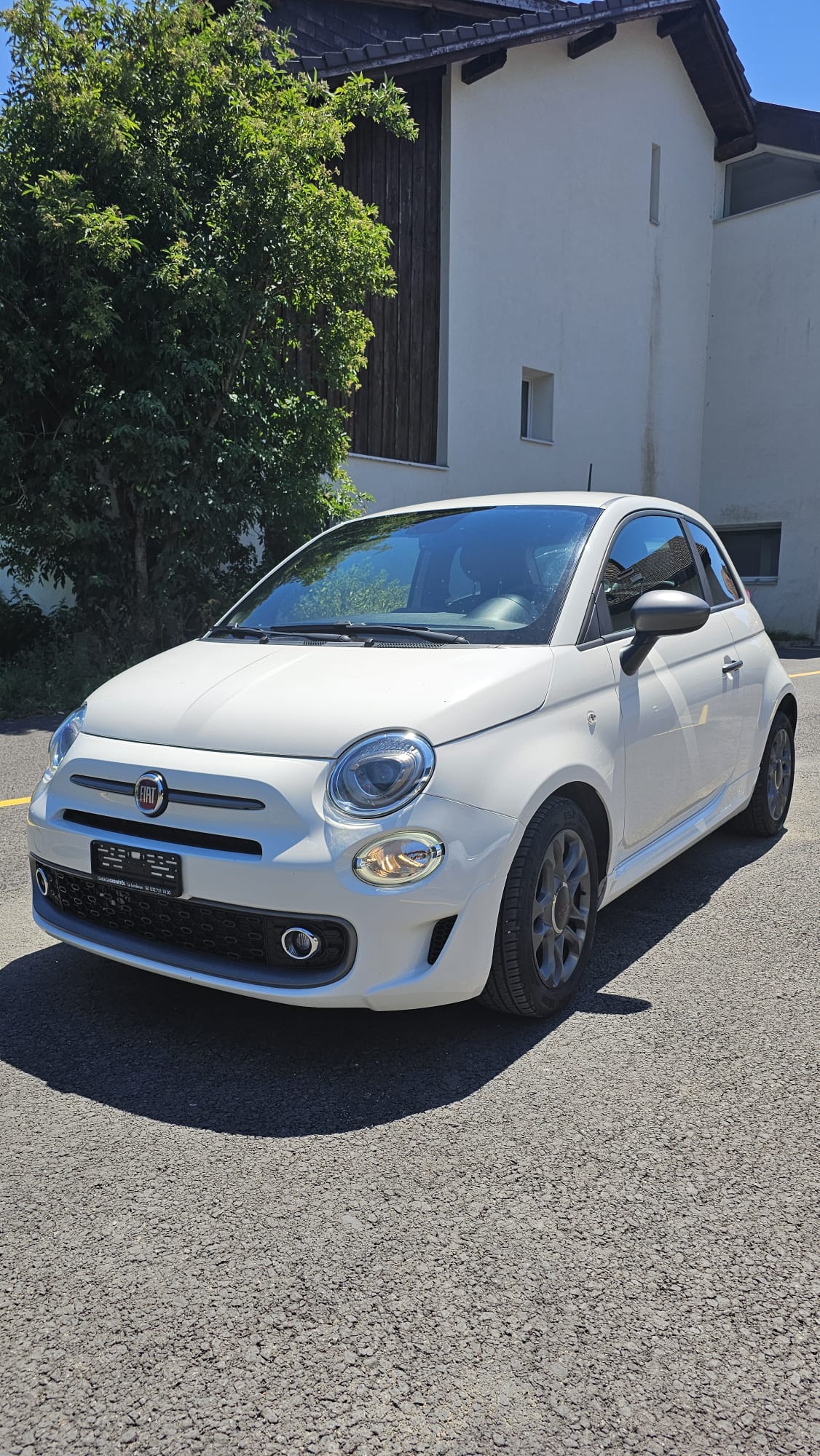 Car photo