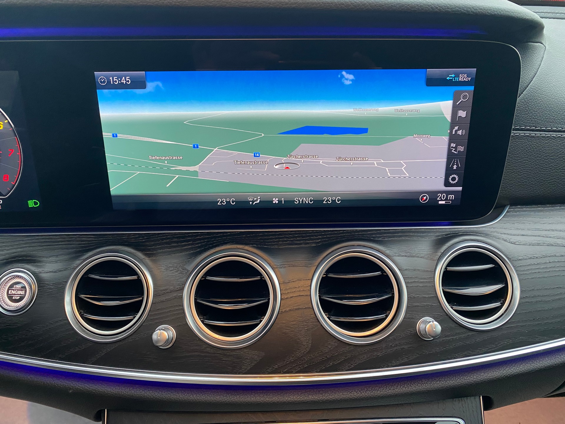MERCEDES-BENZ AMG E 53 4Matic+ Speedshift 9G-TCT-image-11