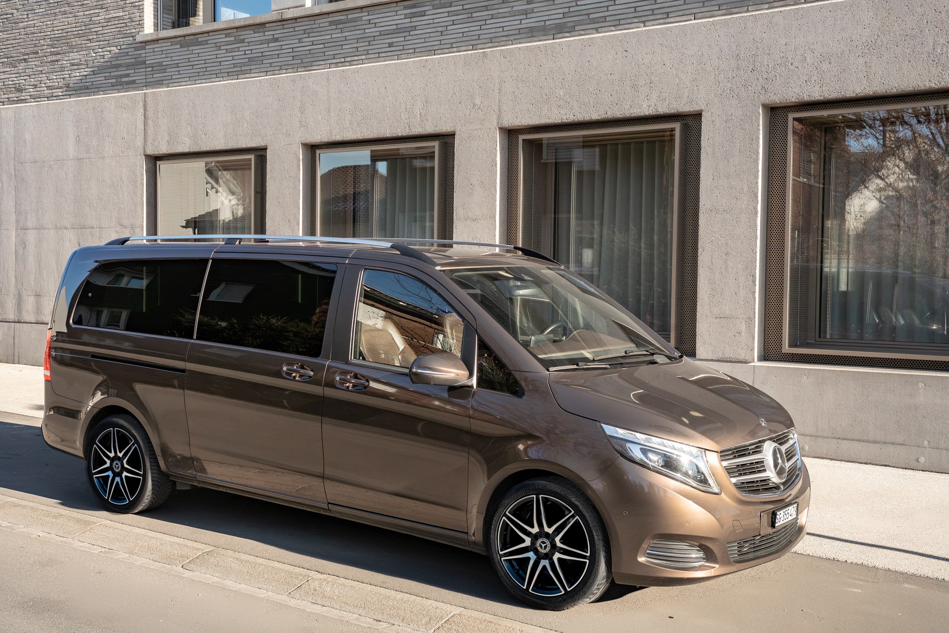 MERCEDES-BENZ V 250 d Swiss Edition extralang 4M 7G-Tronic-image-0