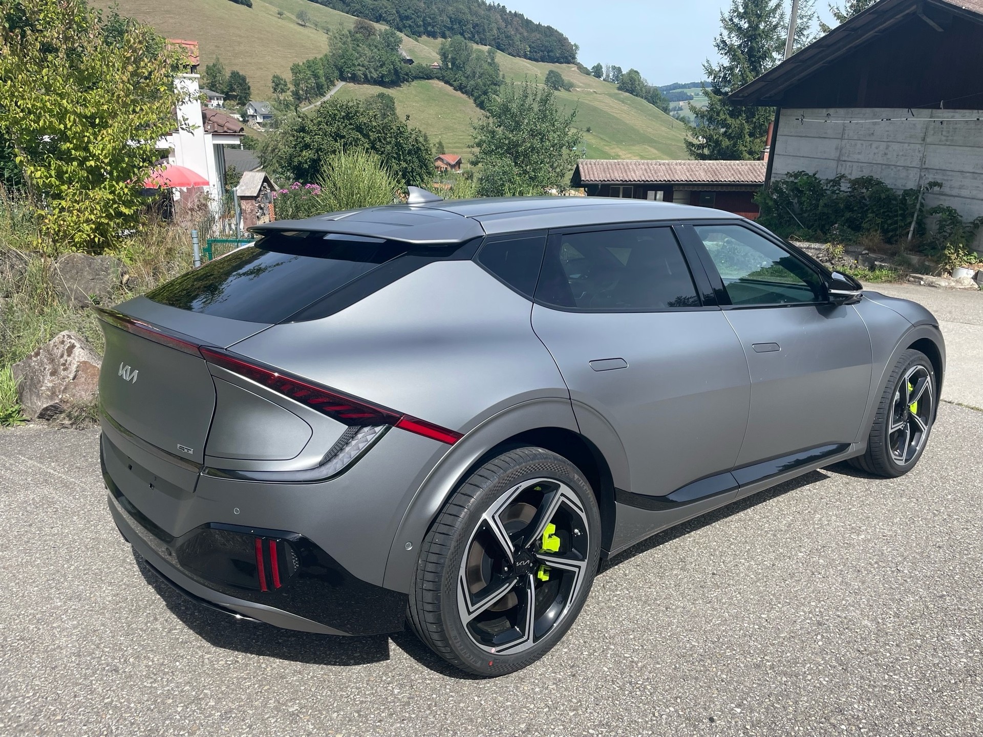 KIA EV6 77.4 kWh GT 4x4-image-1