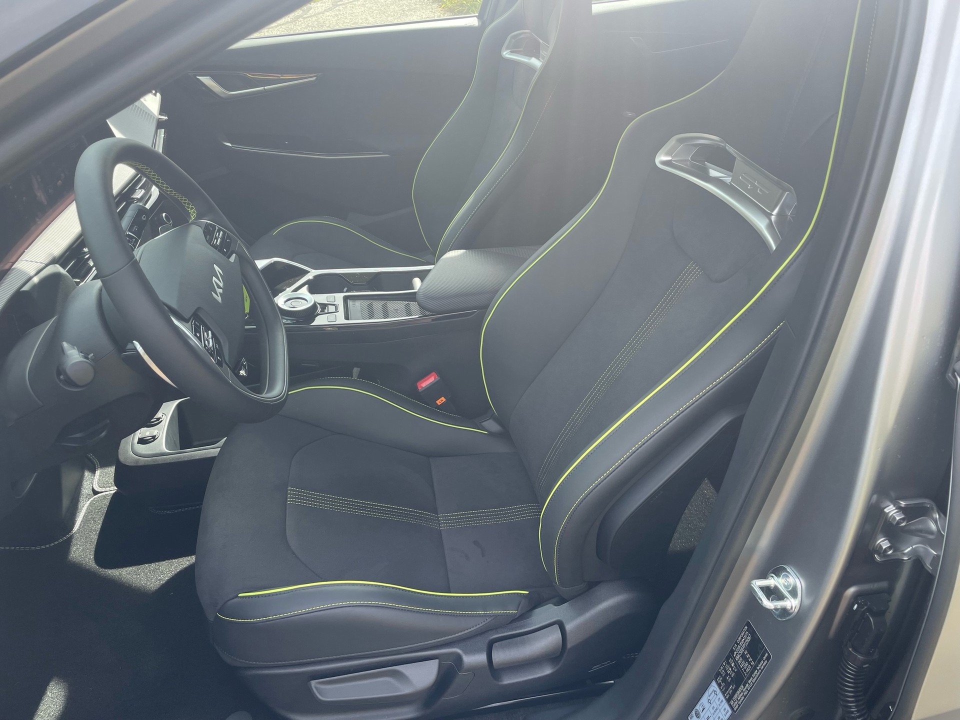 KIA EV6 77.4 kWh GT 4x4-image-4