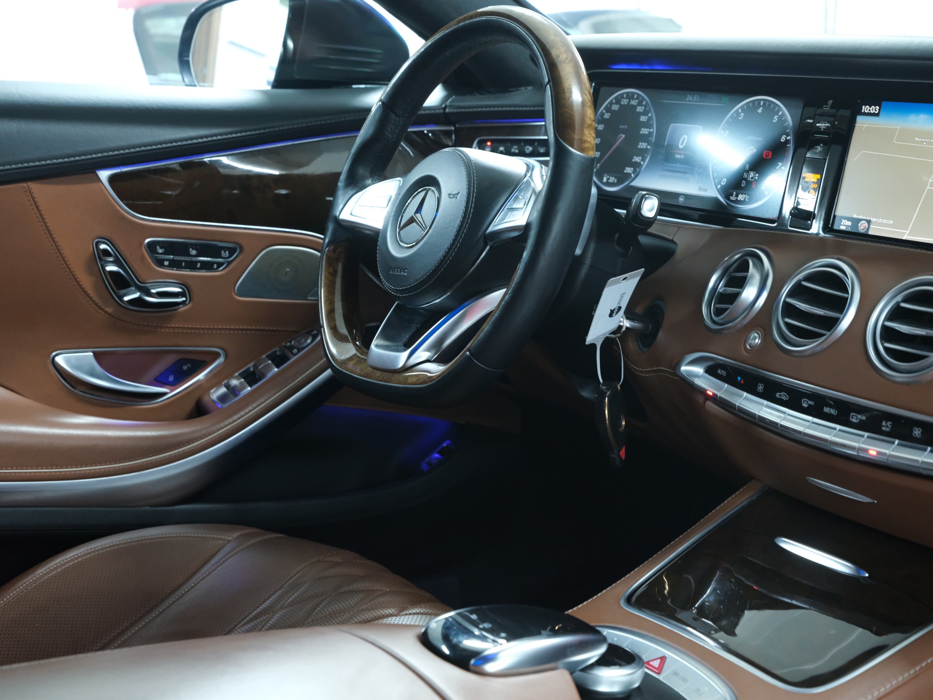 MERCEDES-BENZ S 500 Coupé 4Matic 9G-Tronic-image-19