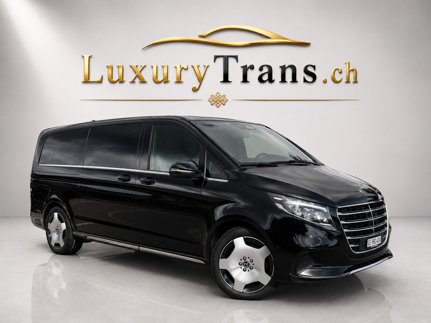 MERCEDES-BENZ V 300 d Extralang Exclusive 4Matic 9G-Tronic-image-0