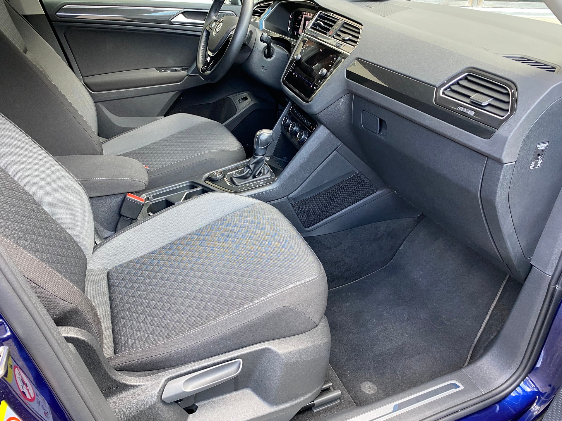VW Tiguan 2.0TSI Comfortline 4Motion DSG-image-5
