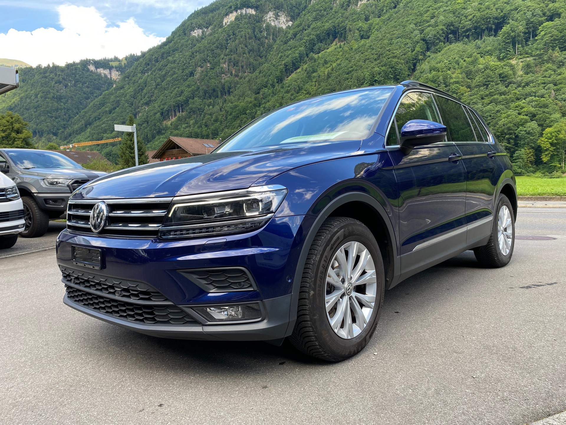 VW Tiguan 2.0TSI Comfortline 4Motion DSG-image-1
