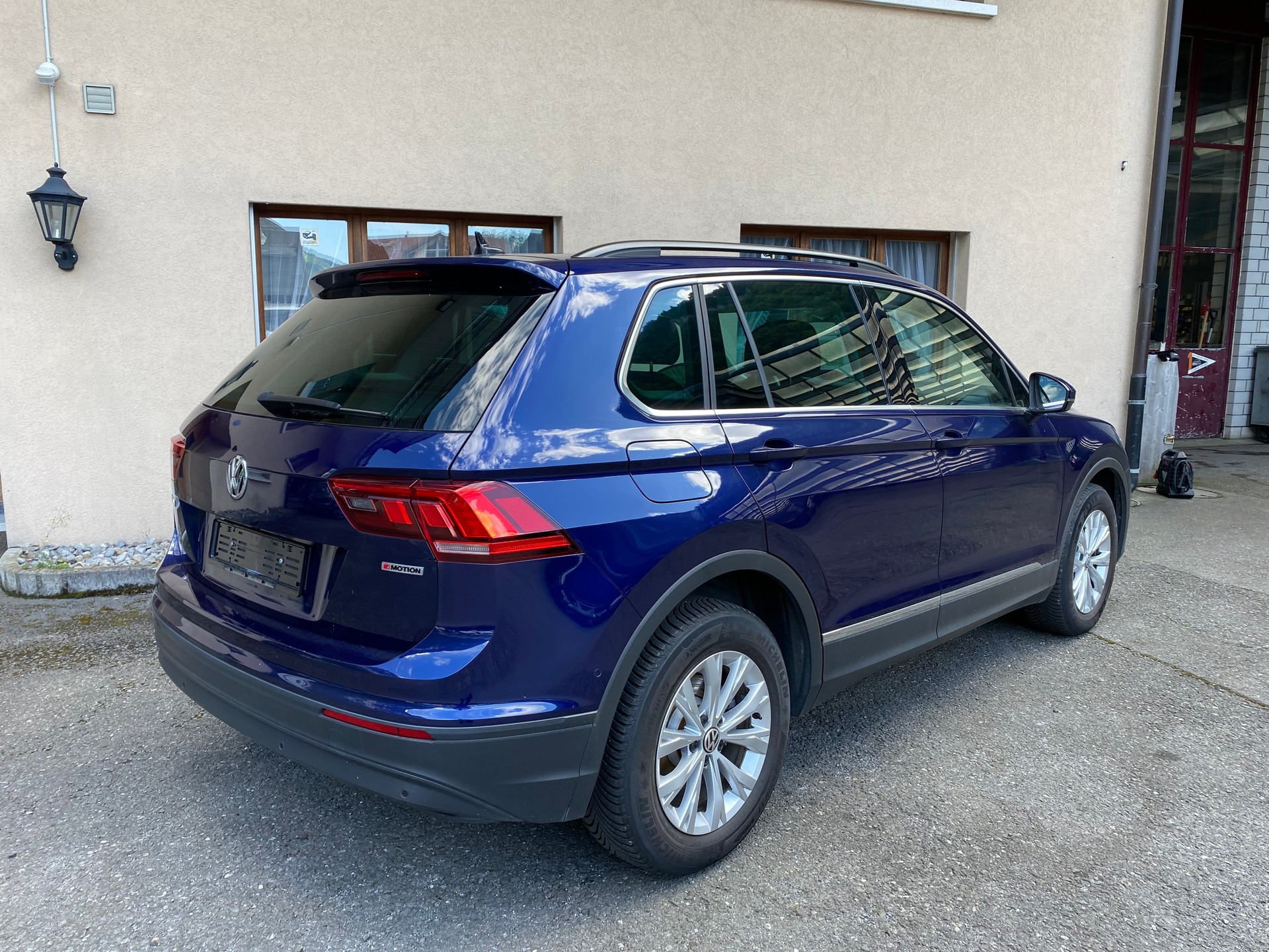 VW Tiguan 2.0TSI Comfortline 4Motion DSG-image-10